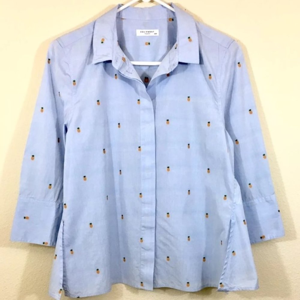 EQUIPMENT ESME LIGHT BLUE PINEAPPLE TOP NWT - Picture 3 of 4